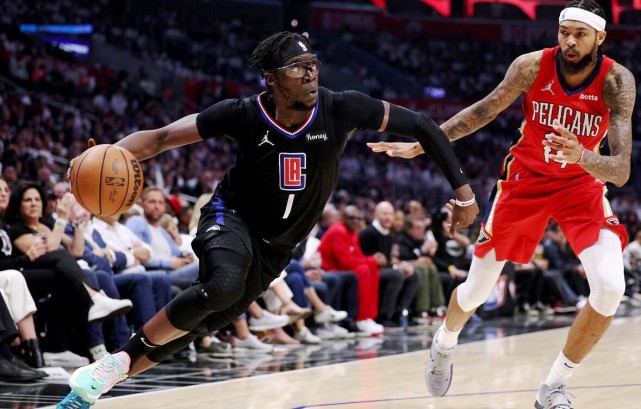 广东队鏖战鹈鹕，乔治状态火热