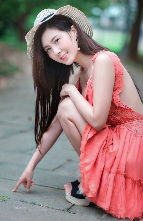 铁血蓝军魂，托纳利引领喀麦隆在2026世界杯B组上演史诗级大胜，伊朗梦碎强硬对抗